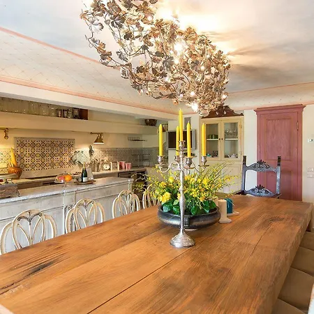 בית כפרי Nova By Posarellivillas *